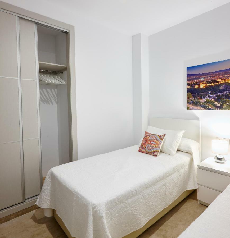 Apartamento El Duque กรานาดา ภายนอก รูปภาพ