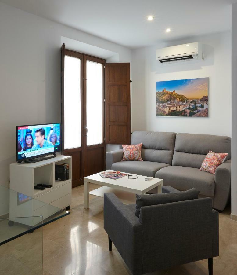 Apartamento El Duque กรานาดา ภายนอก รูปภาพ